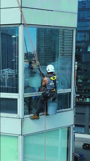High Rise Window Washers | Rope Access