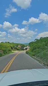 ¡Descubre La Noria, el tesoro escondido de Mazatlán! A tan solo 40 minutos del puerto, se encuentra un encantador pueblo lleno de historia, sabor y tradición. En La Noria te esperan calles empedradas, artesanías únicas, deliciosa gastronomía típica, mezcal artesanal, talabartería tradicional y la calidez de su gente. Todos los domingos vive la experiencia del Tianguis Gastronómico y Artesanal “La Noria mi pueblo querido”, con productos hechos a mano, antojitos regionales, dulces típicos, bebidas