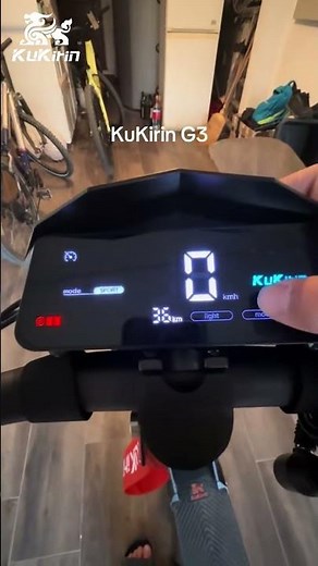 📱🛴 Meet the KuKirin G3’s smart touch display