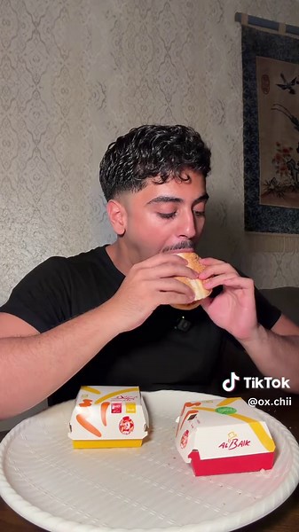 سناك تقفيل احتياج البروتين من @ALBAIK® #سناك #دجاج #البيك #snack #albaik