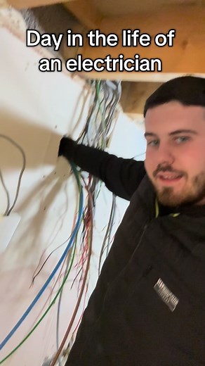 23K views · 77 reactions | Day in the life of an electrician #sparky #electricianuk #howto #install #viral #electrician #dayinthelife #vlog #dayinmylife | Owen Mansfield | Facebook
