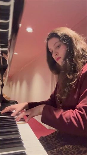 🪷In the Garden | played by Mercy Farias #pianohymns #churchmusic #pianosolo