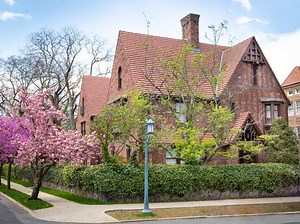 Forest Hills Home Designed By Famed Architect On Sale: See Inside