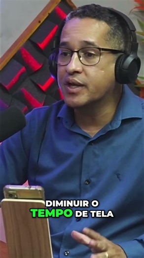 Pastor Reveals How He Overcame Screen Addiction Before Bed!