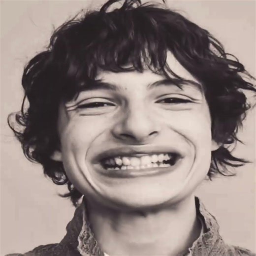 HAPPY BIRTHDYA TO SAM @loveliketrash everyone say happy birthday right this second pls #finnwolfhard