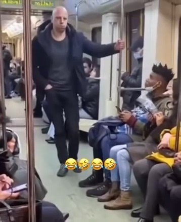 26K views · 305 reactions | Best way to get a seat 藍藍藍 | Amazing Videos | Facebook