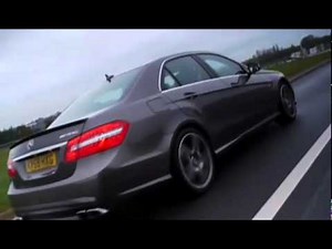 Mercedes-Benz E63 AMG Drifting