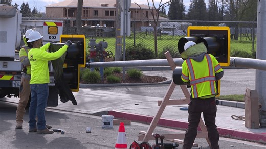 Fresno County installs first HAWK light  near local elementary school