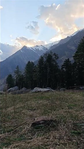 Peaceful climate at Har ki Dun - Valley of gods 1000 years ancient trek