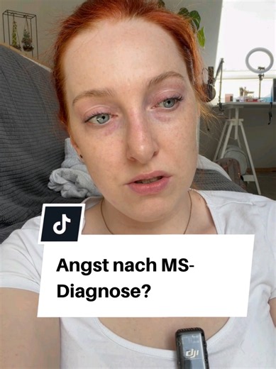 Antwort auf @eeviimon „Ist es normal, nach der MS-Diagnose Angst zu haben?“ Darauf geht @aufkeinstenlena heute im Video ein. 💛 Eine MS-Diagnose kann viele Gedanken und Gefühle auslösen – auch Angst und Unsicherheit. Lena erzählt, wie es ihr nach der Diagnose damit ging und wie sie ihren Umgang damit gefunden hat. 👉 Welche Gefühle haben Dich nach Deiner MS-Diagnose begleitet? #trotzMS #MS #TalkMitLena #MSDiagnose #MSCommunity