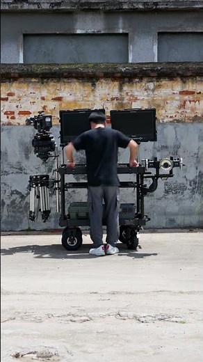 Director’s mobile workstation cart