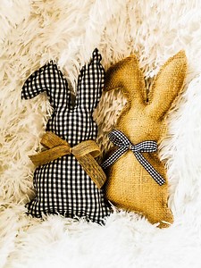 Farmhouse Easter Bunnies - The No-Sew Version! - My Eclectic Treasures