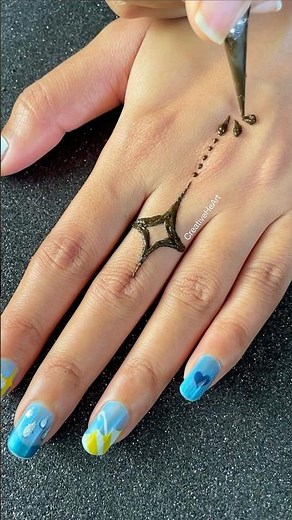 Easy back hand Mehndi// stylish Mehndi design