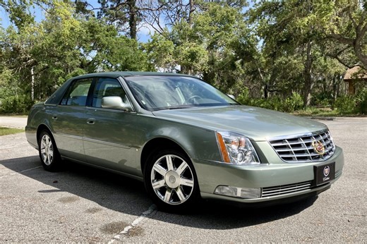 No Reserve: 26k-Mile 2006 Cadillac DTS