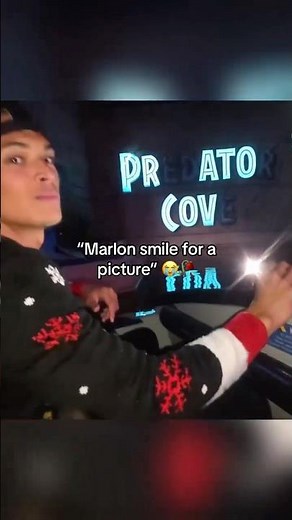 Lacy tricks Marlon at Universal 😭 #marlon #mar3lg #twitchclips #shorts