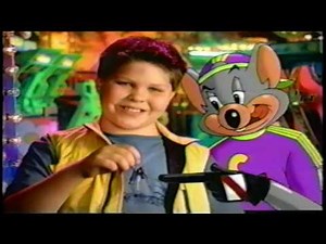 Chuck E. Cheese's 'How Parents Eat Pizza' Kid Restaurant TV Commercial