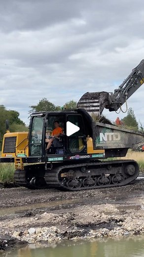 Awesome Earthmovers on Instagram: "Morooka tracked dump trucks working on a new pond excavation. #morooka #lgp #excavator #construction #dumptruck #dumptrucks #digger"