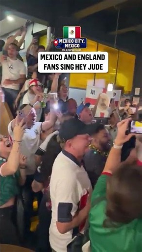 Even as opponents, this song is bringing joy to Mexico and England fans 🇲🇽🏴󠁧󠁢󠁥󠁮󠁧󠁿