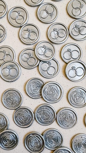 1M views · 6.2K reactions | Did you know our Creator Mat is reversible? One side comes with guides and secret messages, while the other side is smooth to practice without the guide! I don’t think it’s fair for me to do this test since I’ve been wax sealing for almost three years now  Comment “do it!!” if I should make my husband to try this test! . . . . . #waxseals #stationeryaddict #weddinginvitations | Made of Honour Co. | Facebook