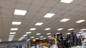 🍔Food stores in italy