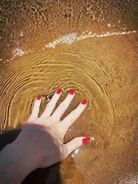 Relaxing Water Sounds ASMR with Glossy Nails 💧✨ (Ultra Soothing Tapping & Splashing)”😇