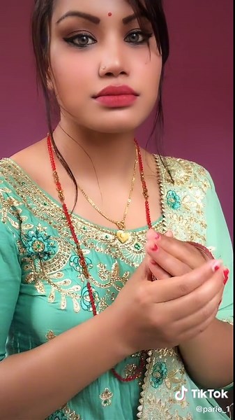 House wife nhi papa ki wife hoon mai 😛😛 #APPS🥰 #tkheart💕 #fypシ #pleasesupportme ❤️😘😘