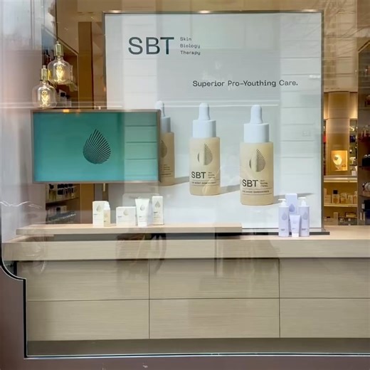 SBT Skin Biology Therapy on Instagram: "Skin Biology Therapy on display. A clean, science‑driven approach to skincare that works with your skin’s natural processes, now visible in the city’s premium retail environment. @osswald_zh 📍 Bahnhofstrasse 17, Zürich #SBT #OsswaldZürich #LuxurySkincare #SkinBiologyTherapy"