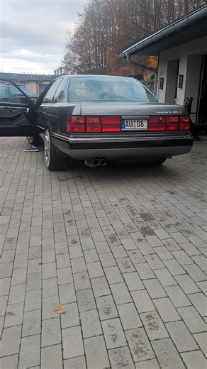 Audi 200 20v Turbo Quattro: La Leggenda delle Performance