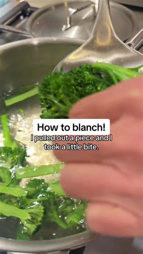 How to Blanch Green Vegetables for Perfect Cooking