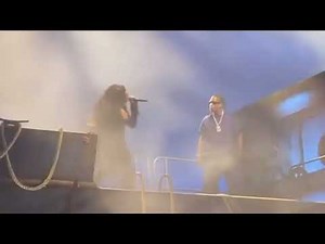 SZA Was Joined By Travis Scott In Amsterdam For A Performance Of ’Low’