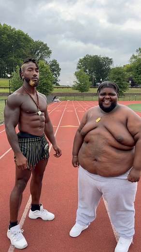 Not chilling until I hit a million $$ Studies show calisthenics improves muscle mass and cardiovascular health, helping increase longevity. | 𝗠𝗮𝗿𝗰𝗲𝗹𝗹𝘂𝘀 𝗚𝗿𝗲𝗴𝗼𝗿𝘆