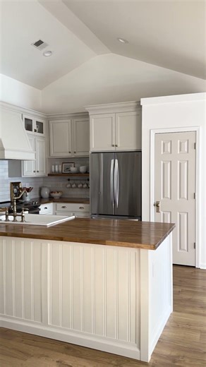 Yes I did play tetris with my existing kitchen cabinets! #kitchencabinets #kitchenremodel #kitchen