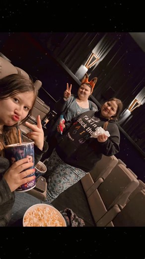 A very emotional day! Trigger*Trigger*Trigger. Enough of that though because my hearts had all it can take today. Had a very rare night out with my girls. No boys allowed tonight. 😆 🎬 🎞 🎥 Some things I've learned over the years for the best movie experience. #1 always take a comfy blanket #2 always take a bendy straw. Seriously. Why do they want you to recline and use a straight straw. No thanks. #3 use little condiment holders for a little extra salt and butter for the halfway mark. Just do