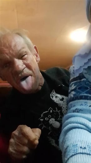 ZɪᴍCᴇʟᴇʙʀɪᴛʏ on Instagram: "Bae goals❤️❤️❤️"