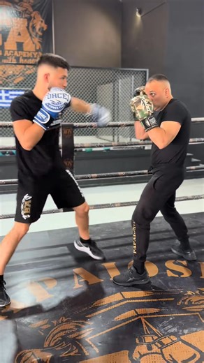 Russian style combination 🥊 #boxing #boxingtraining #fblifestyle | Boxing Style