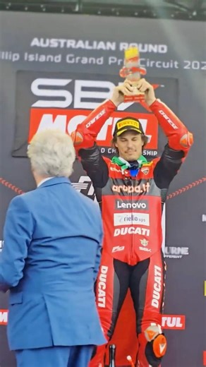 Bulega becomes the Italian rider with the most Superbike wins! 🇮🇹 #bulega #superbike #ducati #sbk