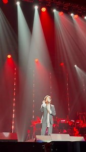 @GianGinoble "En Aranjuez con tu amor" #ilvolo #IlVoloWorldTour #Madrid #IlVoloSiciliaFanPage 🎥 @delfina_gasparini | Il Volo Sicilia Fanpage