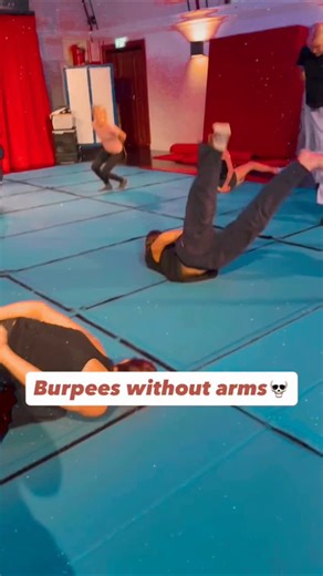 Harendra Pandit on Instagram: "Burpees without hand challenge #burpee #viral #short #facebook"