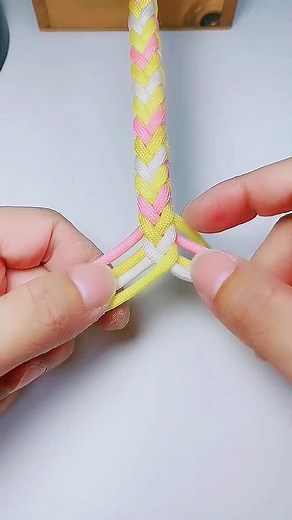 Learn How to Create Stunning Eight-Strand Braids