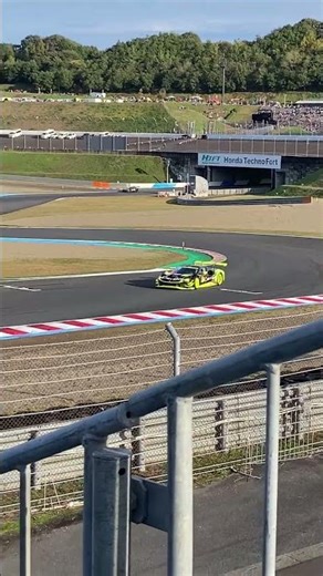 #GT300 は最終コーナーのケツの流れが凄いな #supergt #supergt2025 R8 #motegi 予選