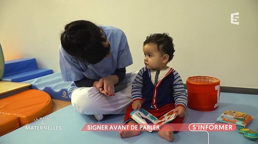 1.5M views · 10K reactions | Pour apprendre aux enfants à communiquer avant de savoir parler, cette crèche a eu l'idée de pratiquer la langue des signes  | La maison des maternelles | Facebook