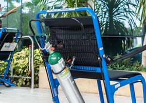 Rear-Mounted Oxygen Tank Holder - ST081 - staxi.com