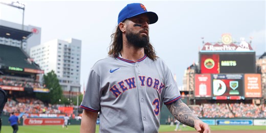 Winker (back inflammation) returns to IL, will receive medication treatment