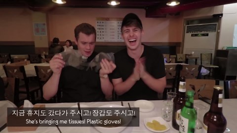 English priest vs. spicy Korean chicken feet: A hilarious food challenge gone wrong!
