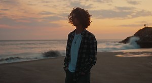 mehro’s Merch Alchemy: ‘Making Something Beautiful’ – Spotify for Artists