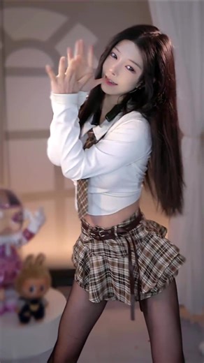 [诗诗Echo][2025-05-01 170625] 诗诗Echo✨的付费直播