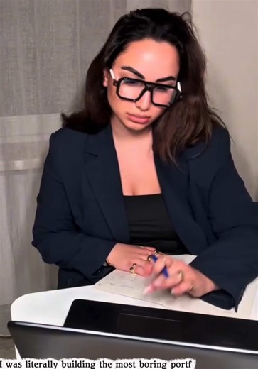 Portfolio with 1998’s vibe cause you literally can use the Windows 98 here📼 comment “rocket” to receive the link 💥 #rocketnew