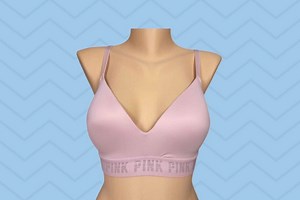 What Color Bra Should You Wear Under a White Shirt?