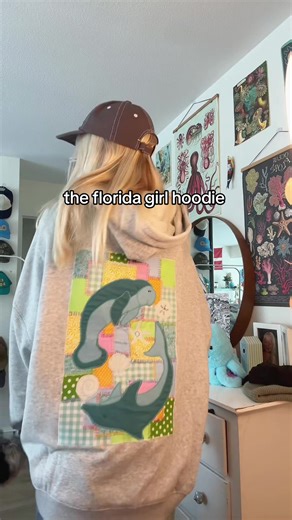 the manatee, dolphin, colors, turtles, and shells like helloo what can be more florida keys coded than this?! 🌴🐬💗#smallbusiness #handmade #patchwork #diy #floridakeys