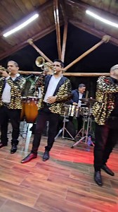 19K views · 568 reactions | Con esta zapatean macizo siempreee !! #Banda #BandaSinaloense #tambora #rancho | Amilcar Morales | Facebook